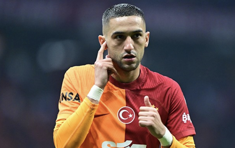 Hakim Ziyech Galatasaray’da Kaldı!