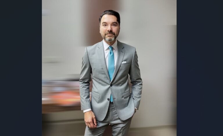 Doç. Dr. Tolgahan Kuru: Skafoid Kemiği ve Bilek Fonksiyonlarındaki Önemi