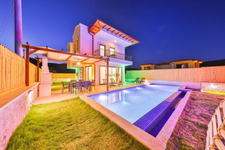 Villa Harem: Hayallerinizi Süsleyen Lüks ve Konforun Adresi